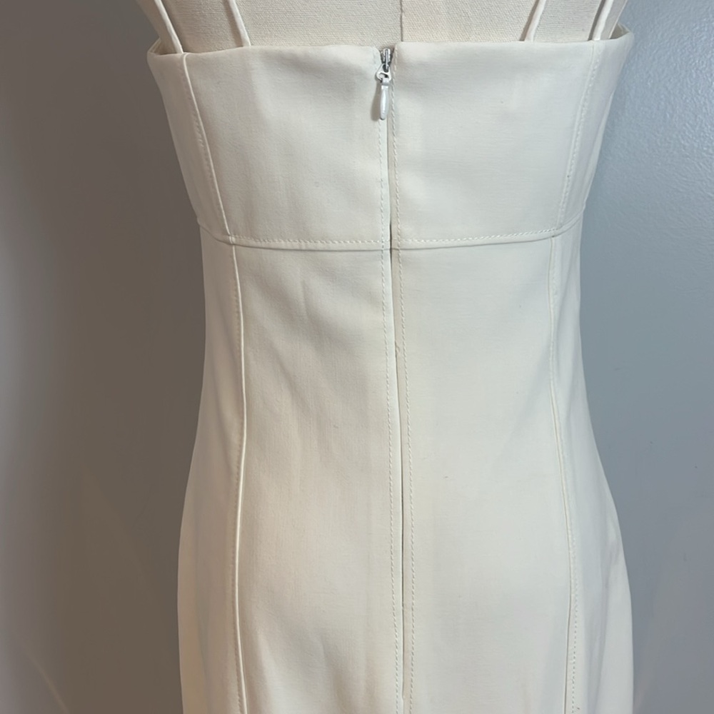 Cinq à Sept Salina Jolie Flounce Hem Sheath Dress - Picture 10 of 17